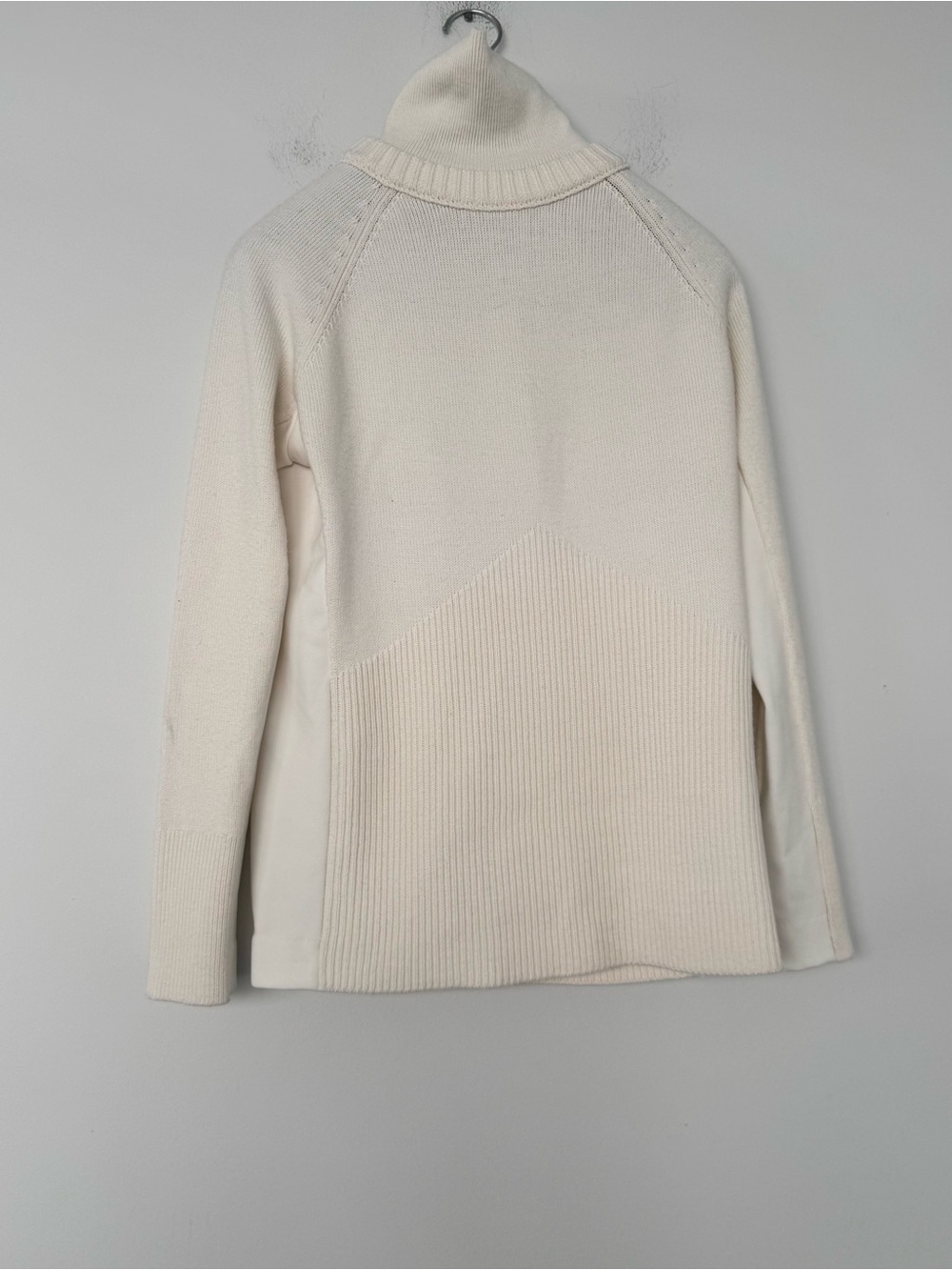 Athleta Sweater Cream Cowl-Neck Heavy Knit Pullover Fine Merino Wool Blend S
